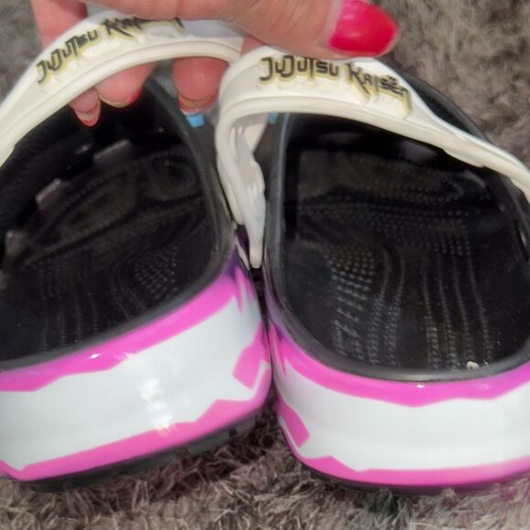 ✨Jujutsu Kaisen Limited Edition Crocs – Size 10M - Picture 3 of 9